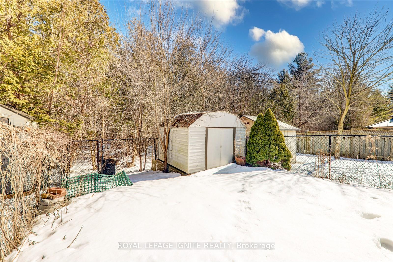 Photo 33 of 355 Sparrow Circle, Pickering, Highbush — HOMEH