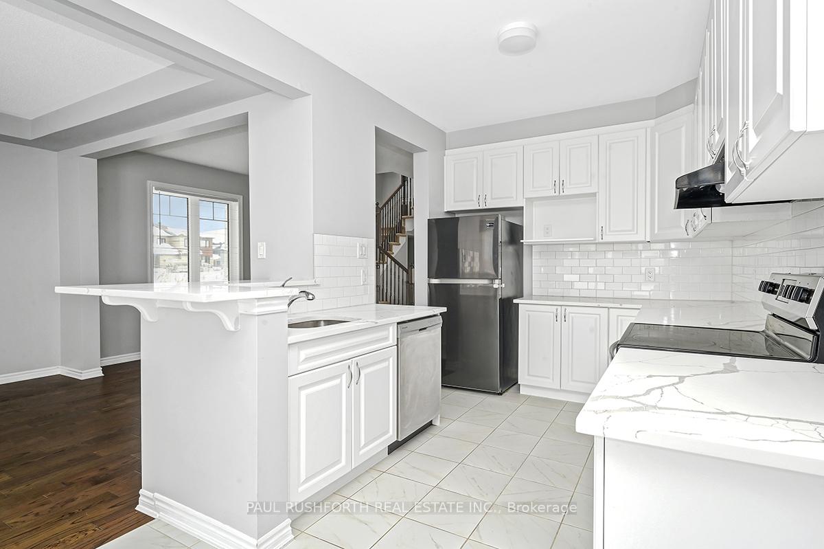 Photo 8 of 547 Catleaf Row, Ottawa, Avalon West — HOMEH