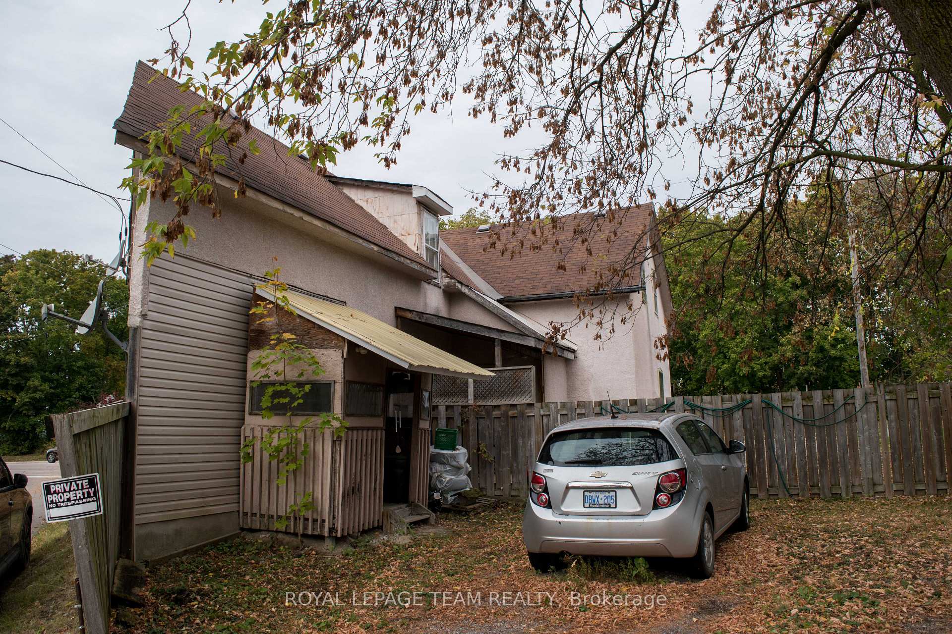 Photo 16 of 45 Coumbes Lane, Renfrew — HOMEH