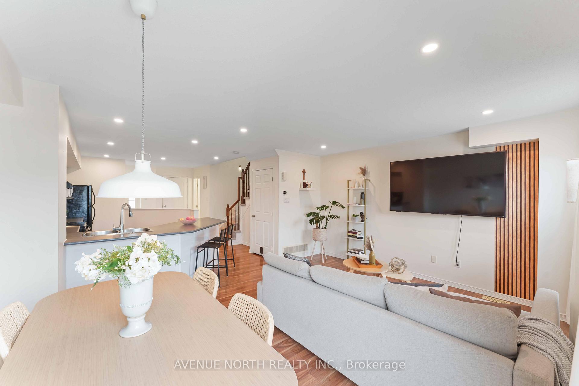 Photo 14 of 153 Topham Terrace, Ottawa, Fallingbrook/Gardenway South — HOMEH