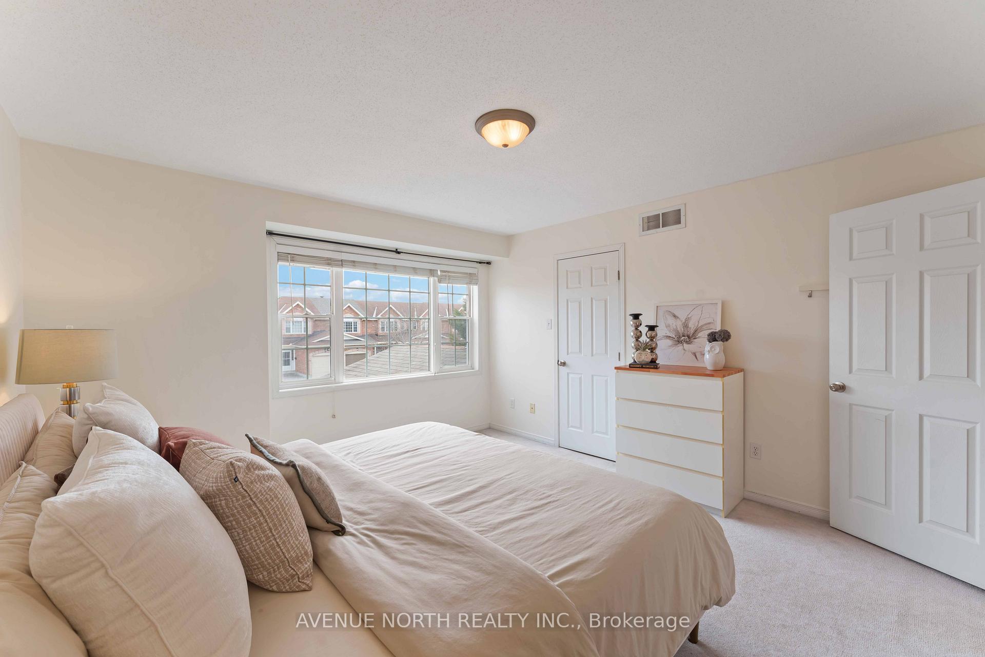 Photo 20 of 153 Topham Terrace, Ottawa, Fallingbrook/Gardenway South — HOMEH