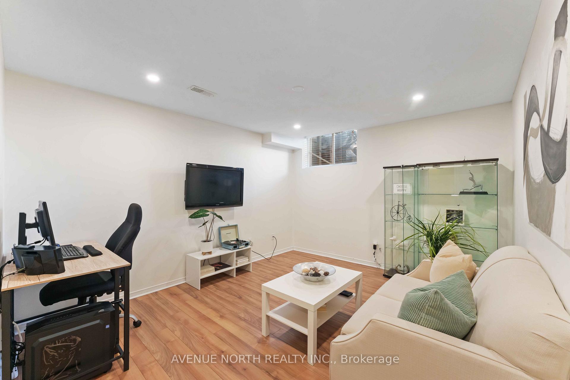 Photo 27 of 153 Topham Terrace, Ottawa, Fallingbrook/Gardenway South — HOMEH