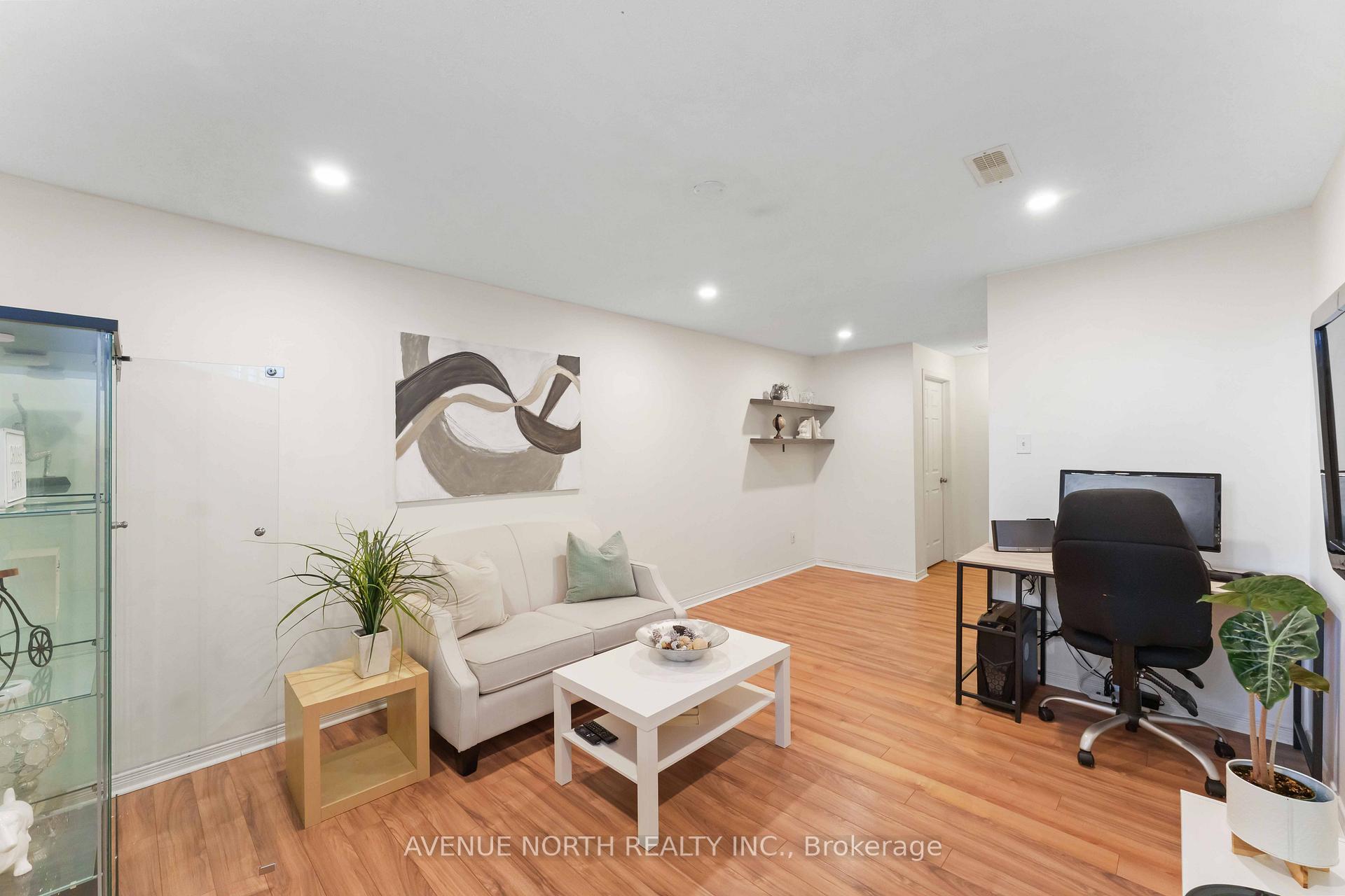 Photo 28 of 153 Topham Terrace, Ottawa, Fallingbrook/Gardenway South — HOMEH