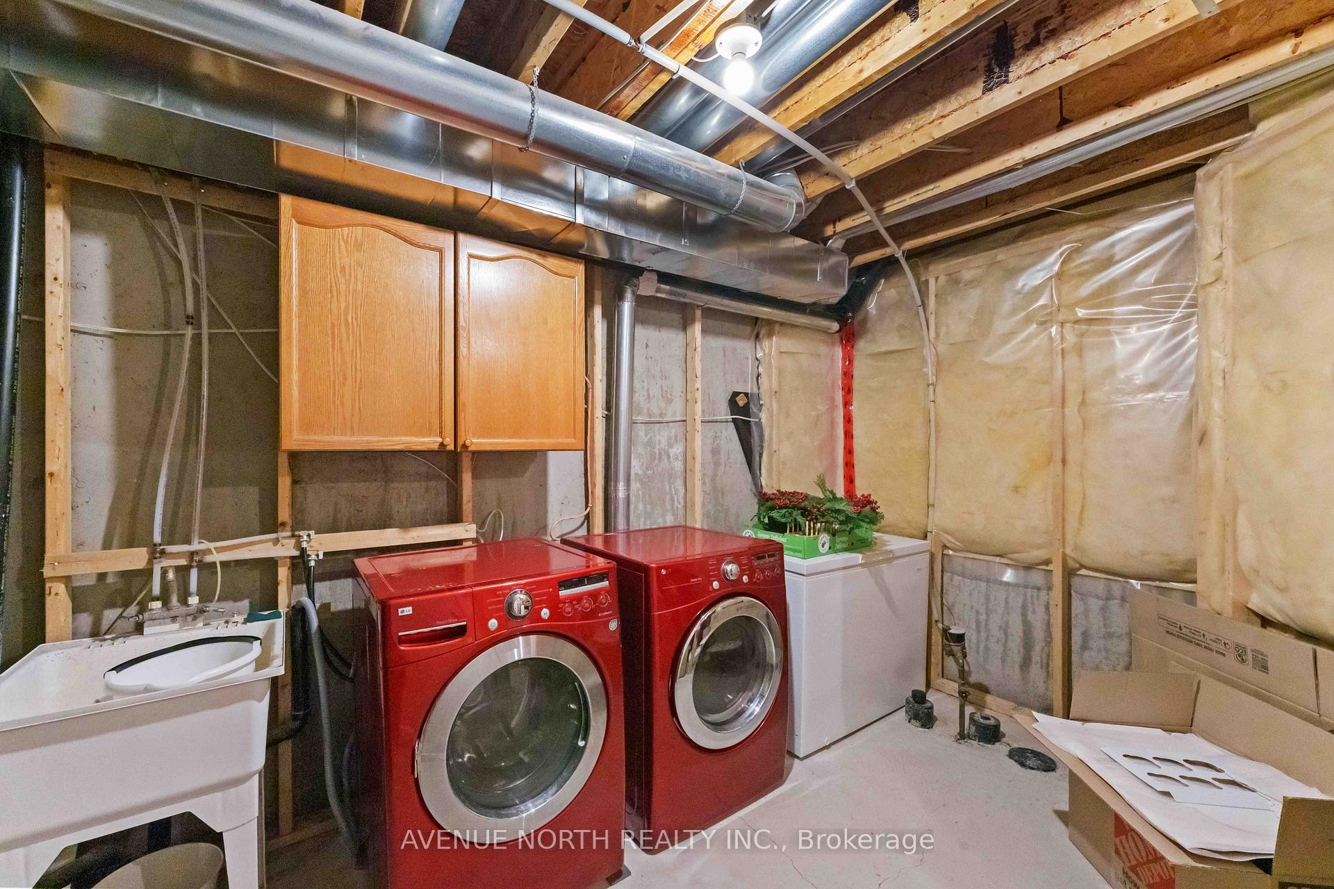 Photo 31 of 153 Topham Terrace, Ottawa, Fallingbrook/Gardenway South — HOMEH