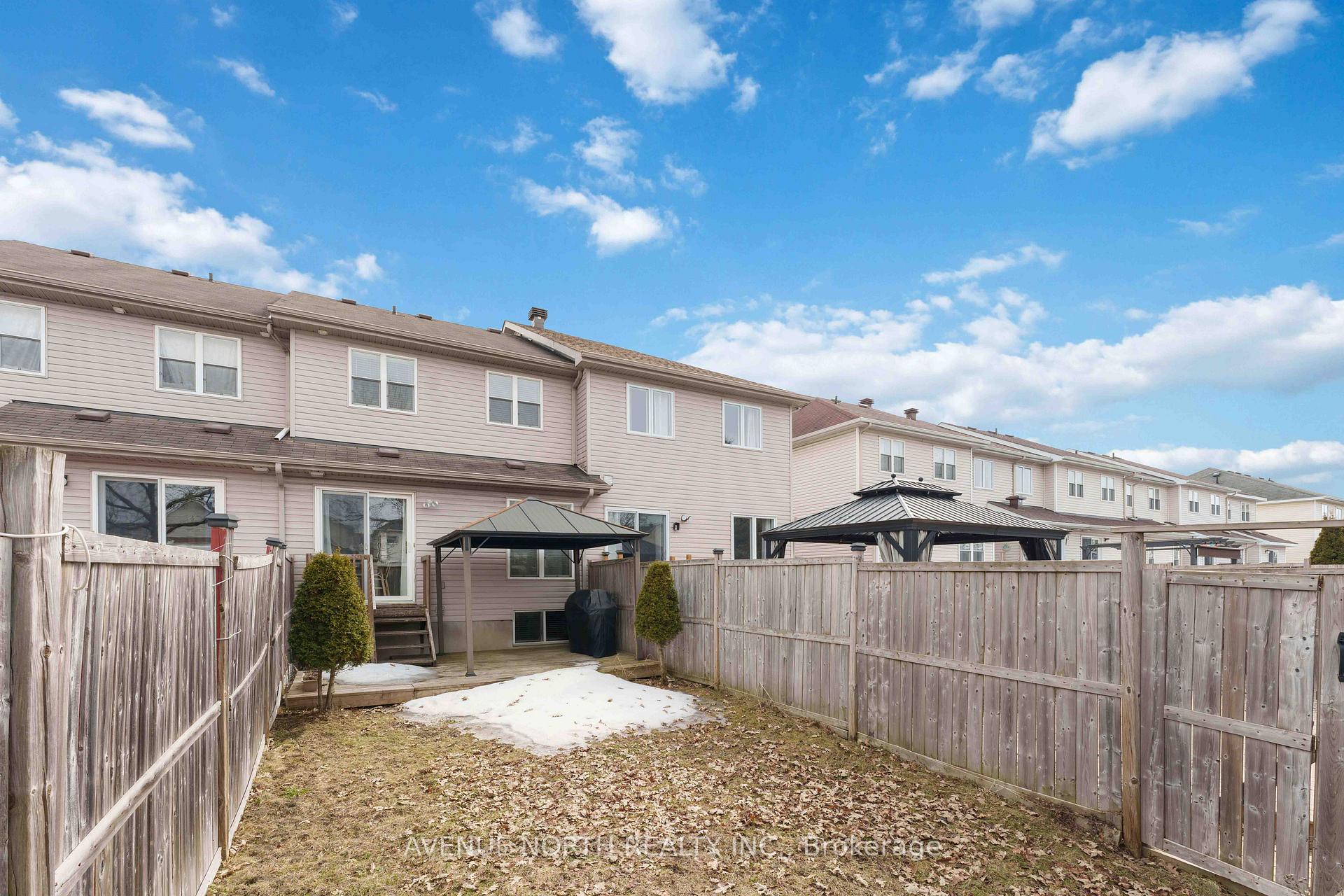 Photo 33 of 153 Topham Terrace, Ottawa, Fallingbrook/Gardenway South — HOMEH