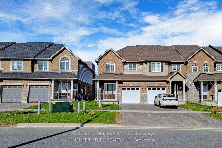 Front of 1634 Hetherington Drive