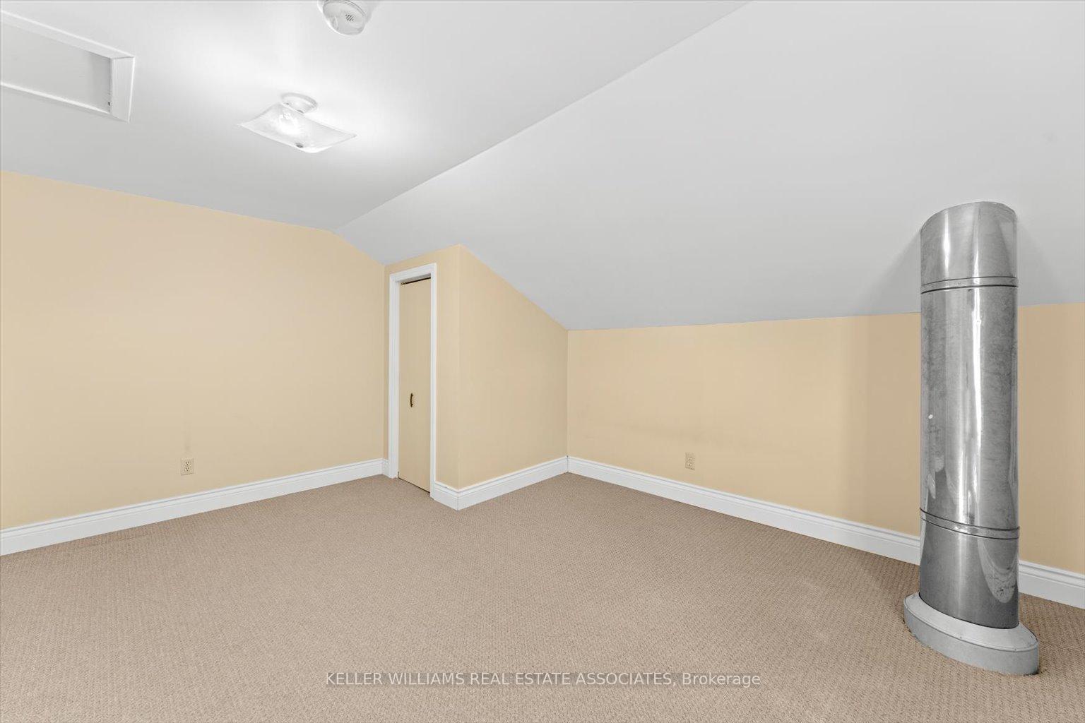 Photo 25 of 19 Badenoch Street, Puslinch, Morriston — HOMEH