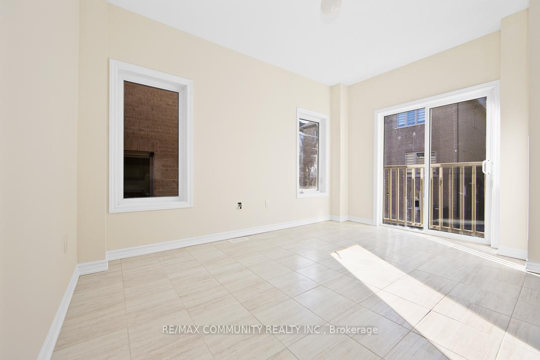 Photo 9 of 2612 Apricot Lane, Pickering, Rural Pickering — HOMEH