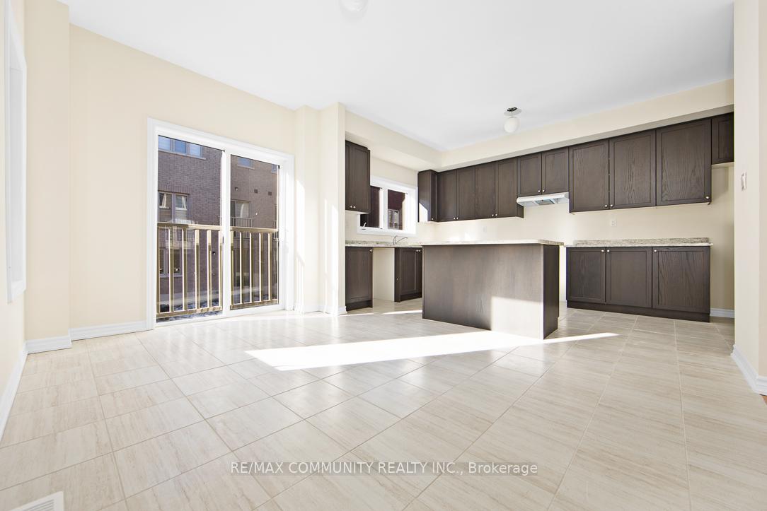 Photo 10 of 2612 Apricot Lane, Pickering, Rural Pickering — HOMEH
