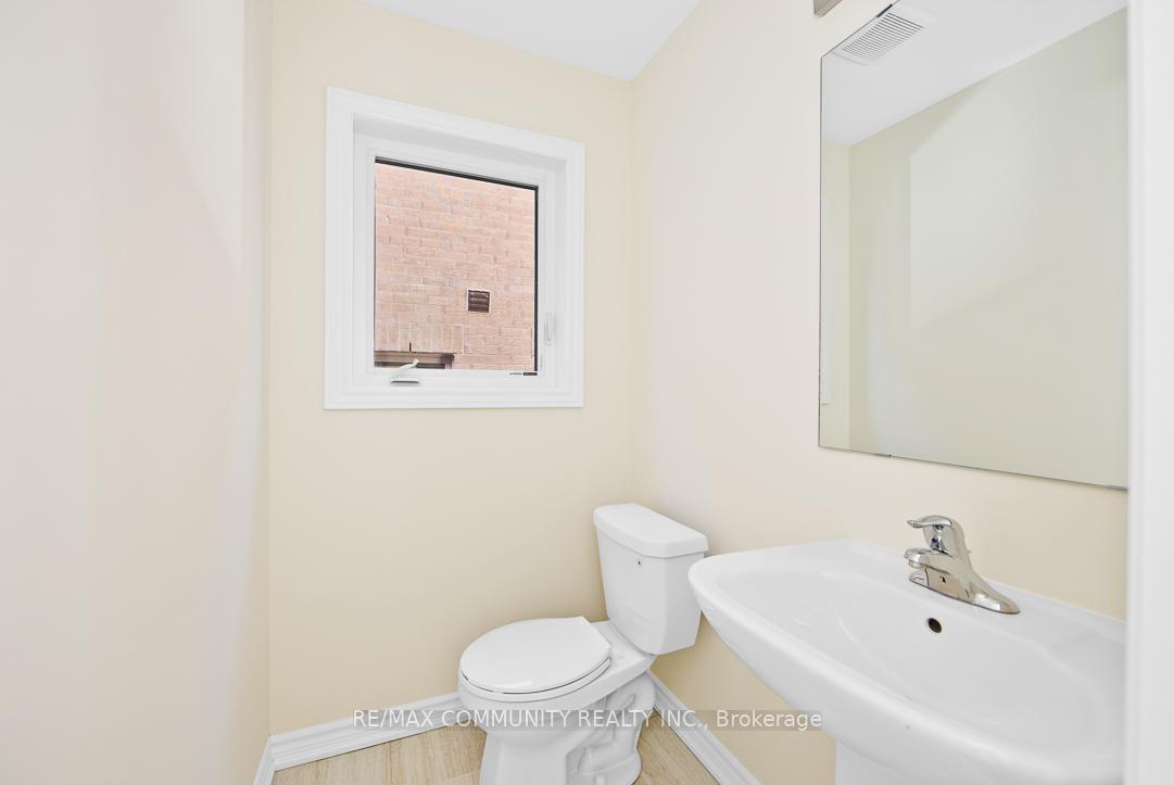 Photo 13 of 2612 Apricot Lane, Pickering, Rural Pickering — HOMEH