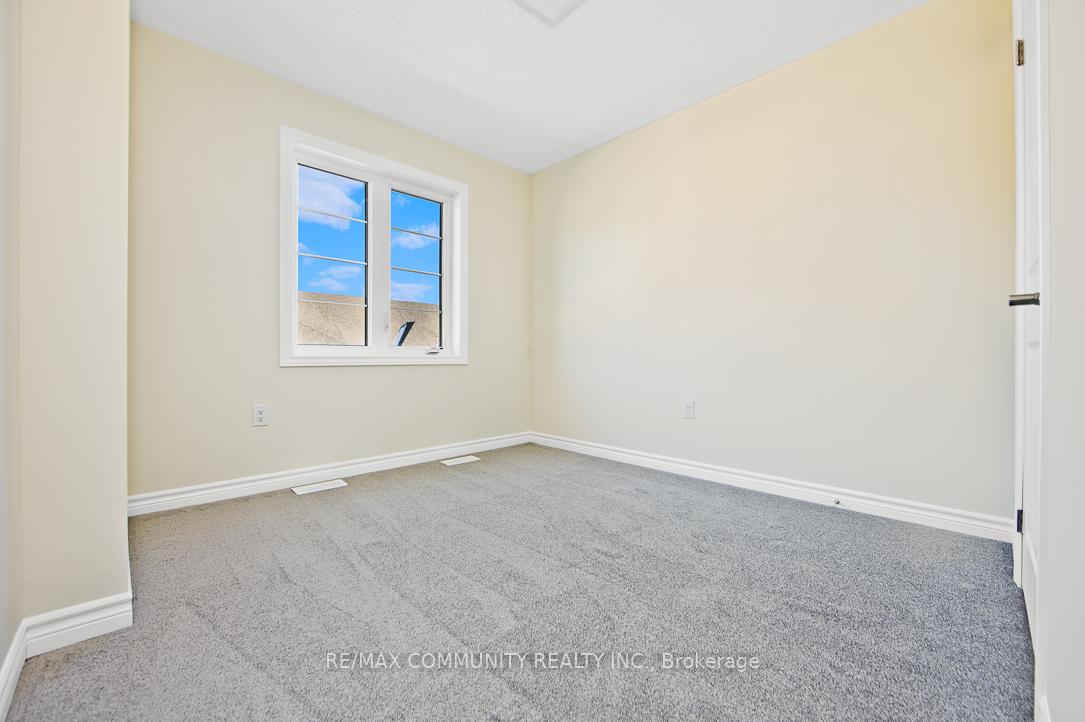 Photo 17 of 2612 Apricot Lane, Pickering, Rural Pickering — HOMEH