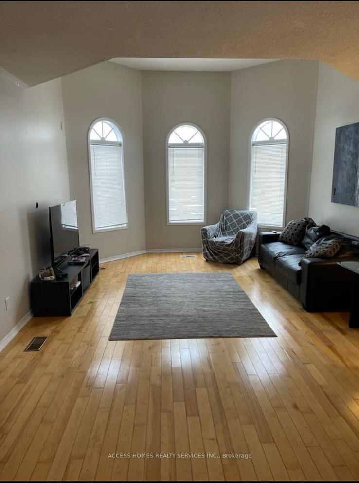 Photo 2 of 1244 Wildlark Drive, Peterborough, Monaghan Ward 2 — HOMEH
