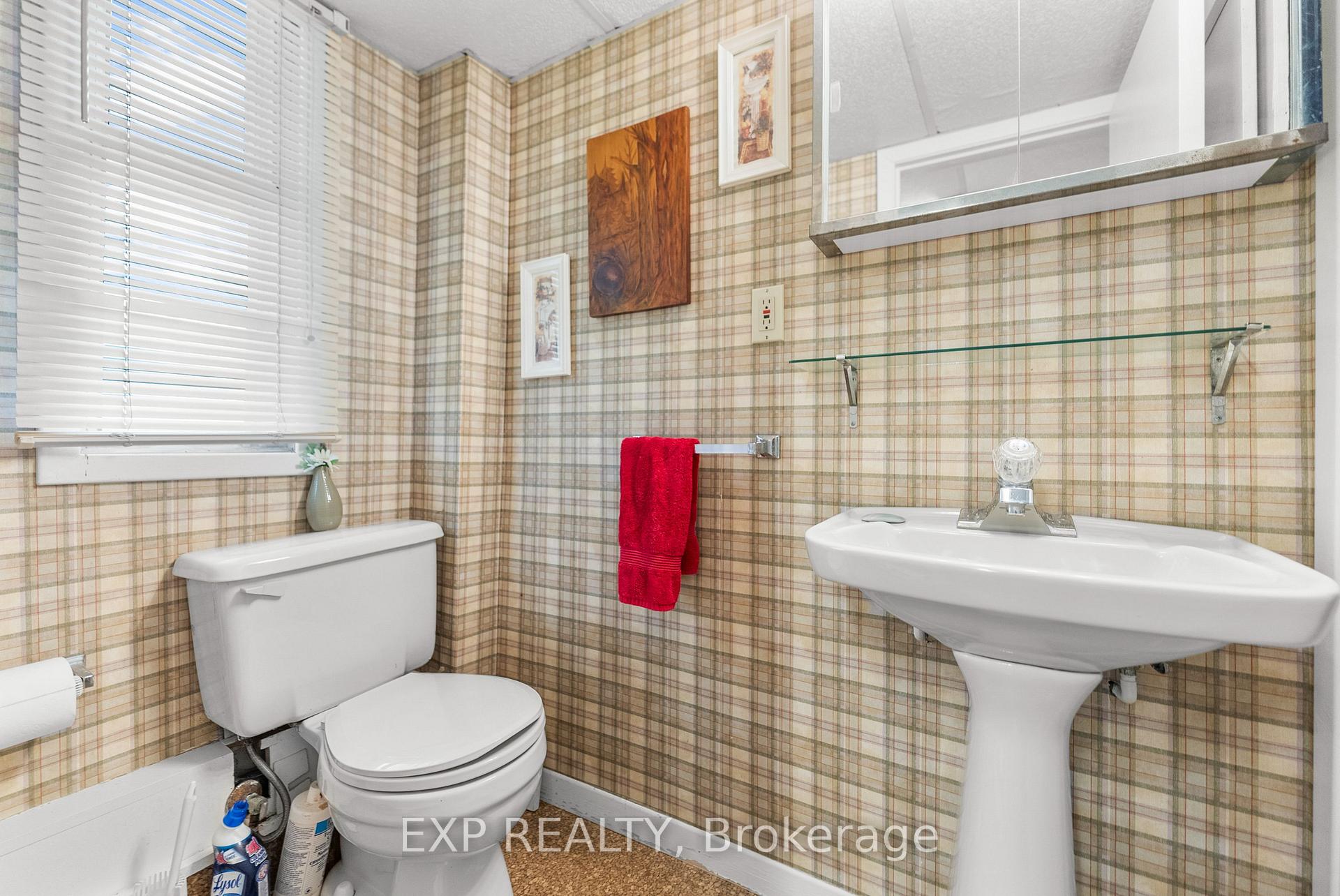 Photo 30 of 301 Opeongo Road, Renfrew — HOMEH