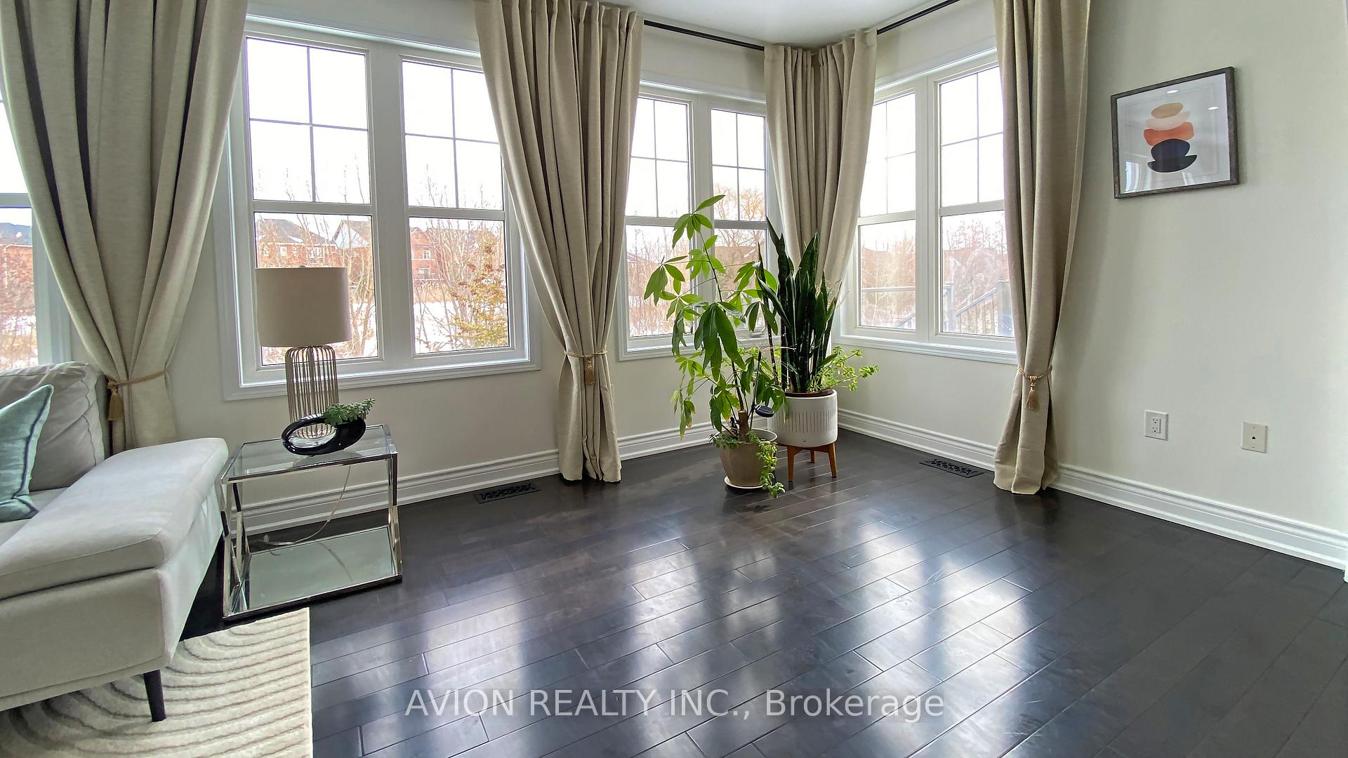 Photo 11 of 463 Wettlaufer Terrace, Milton, Scott — HOMEH