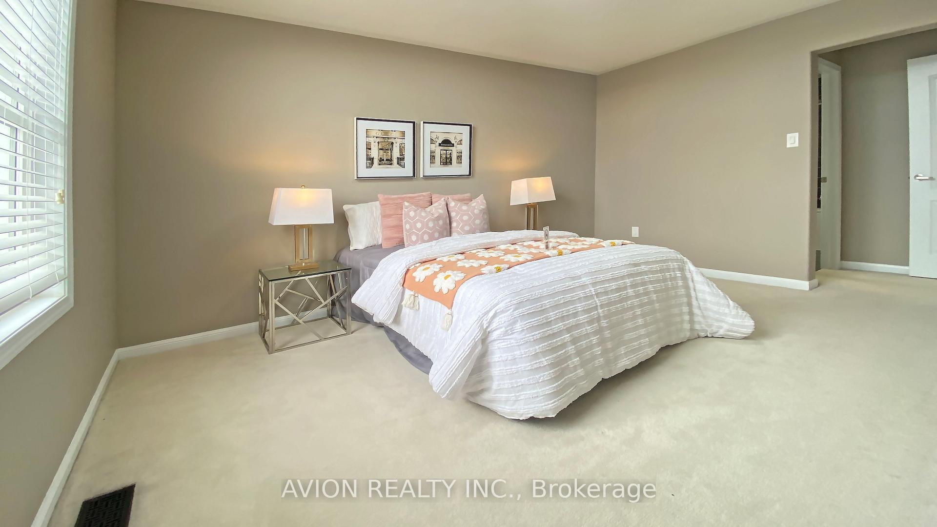 Photo 26 of 463 Wettlaufer Terrace, Milton, Scott — HOMEH
