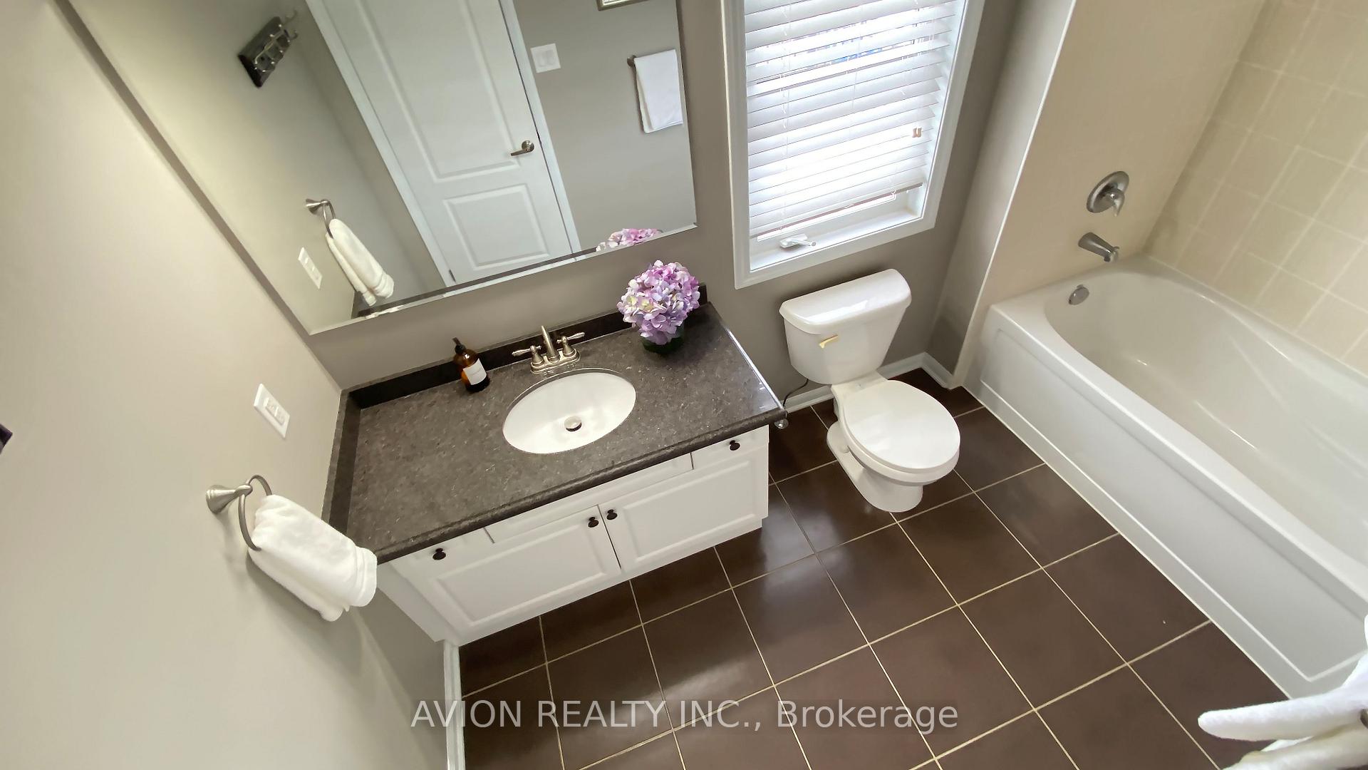 Photo 29 of 463 Wettlaufer Terrace, Milton, Scott — HOMEH