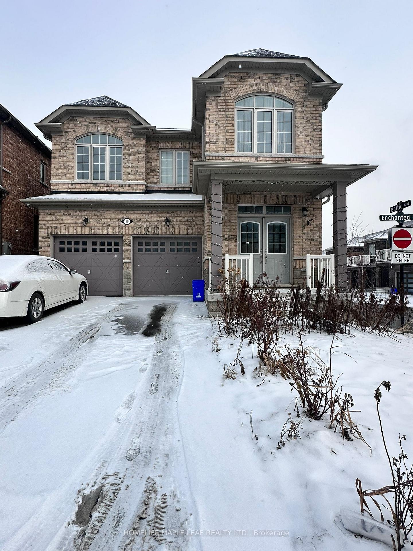 Photo 1 of 1174 Enchanted Crescent, Pickering, Rural Pickering — HOMEH