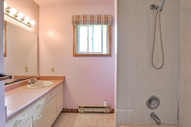 Photo 16 of 124 Creighton Street, Ramara, Atherley — HOMEH