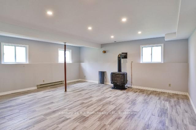 Photo 18 of 124 Creighton Street, Ramara, Atherley — HOMEH