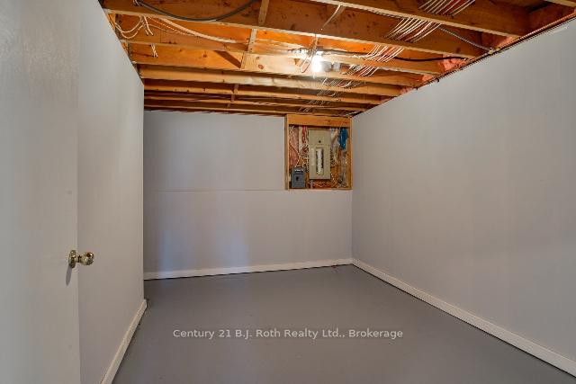 Photo 22 of 124 Creighton Street, Ramara, Atherley — HOMEH