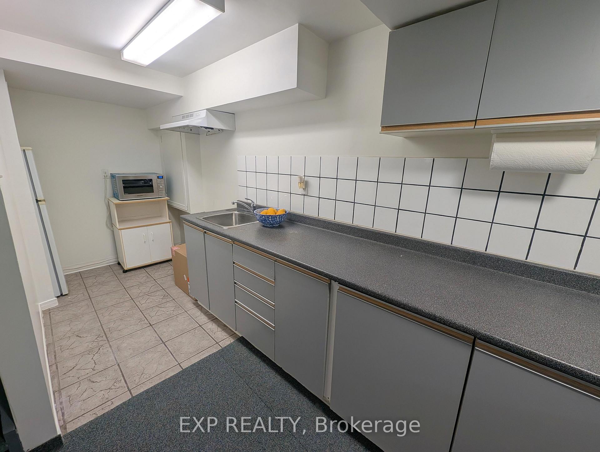 Photo 4 of Unit Lower, 983 Rambleberry Avenue, Pickering, Liverpool — HOMEH