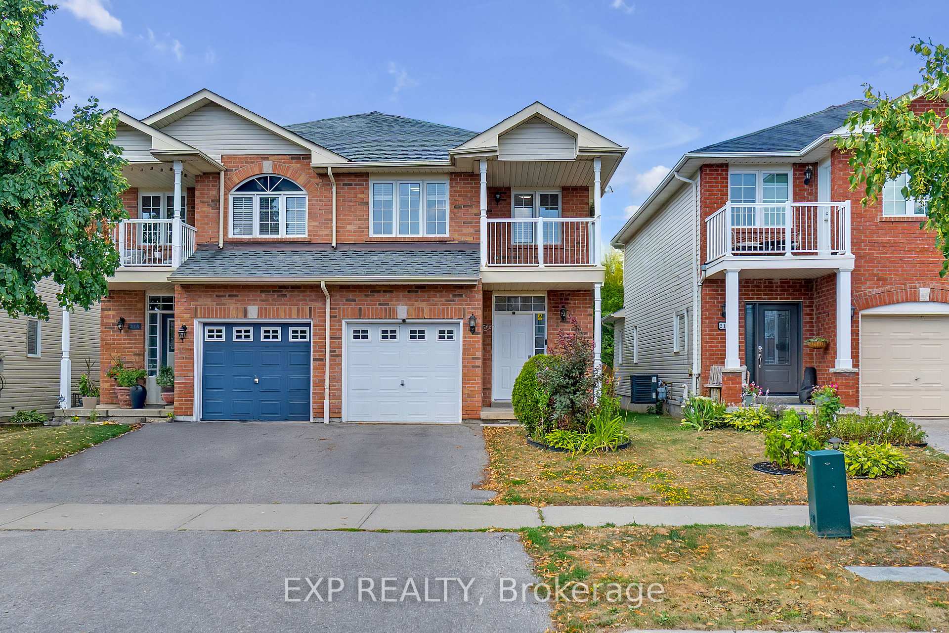 Photo 2 of 212 Shadow Place, Pickering, Rouge Park — HOMEH
