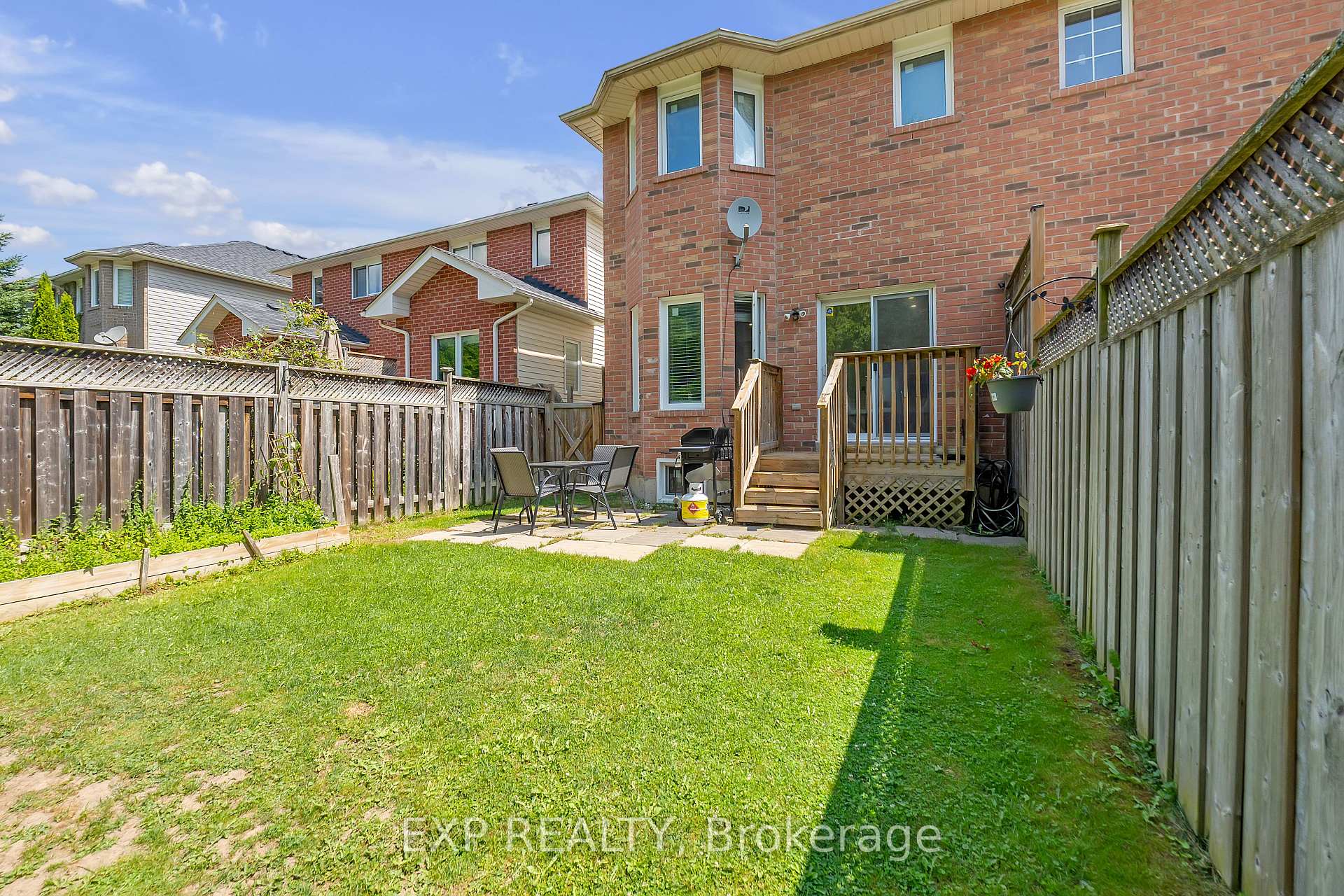 Photo 46 of 212 Shadow Place, Pickering, Rouge Park — HOMEH