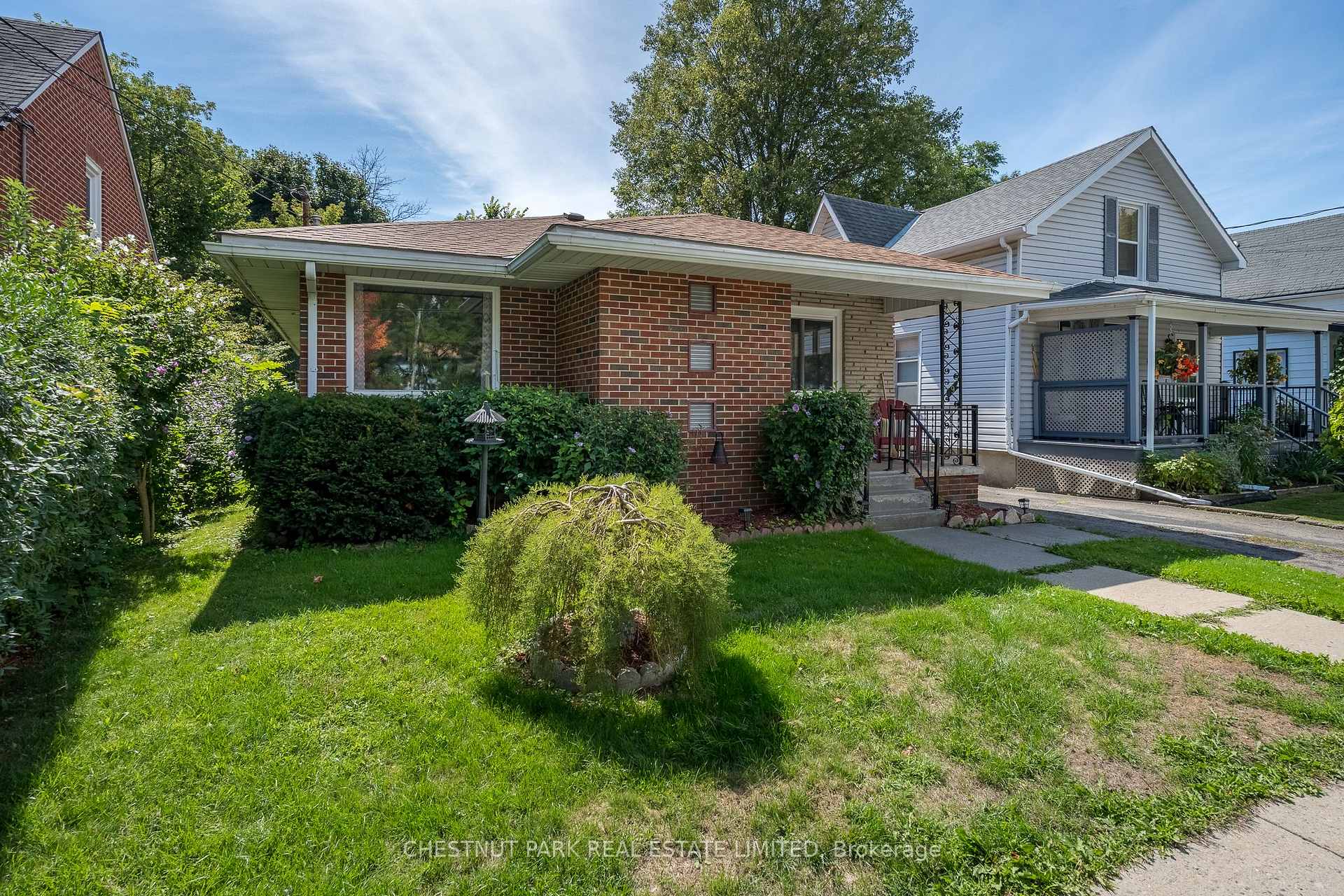 Photo 2 of 9 Downes Avenue, Prince Edward County, Picton — HOMEH