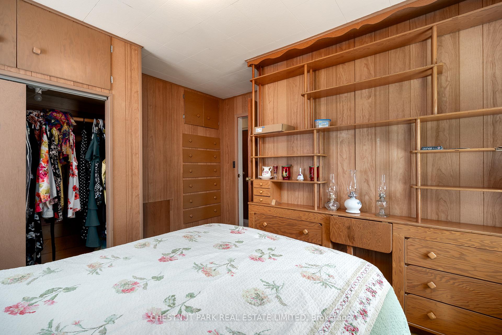 Photo 16 of 9 Downes Avenue, Prince Edward County, Picton — HOMEH