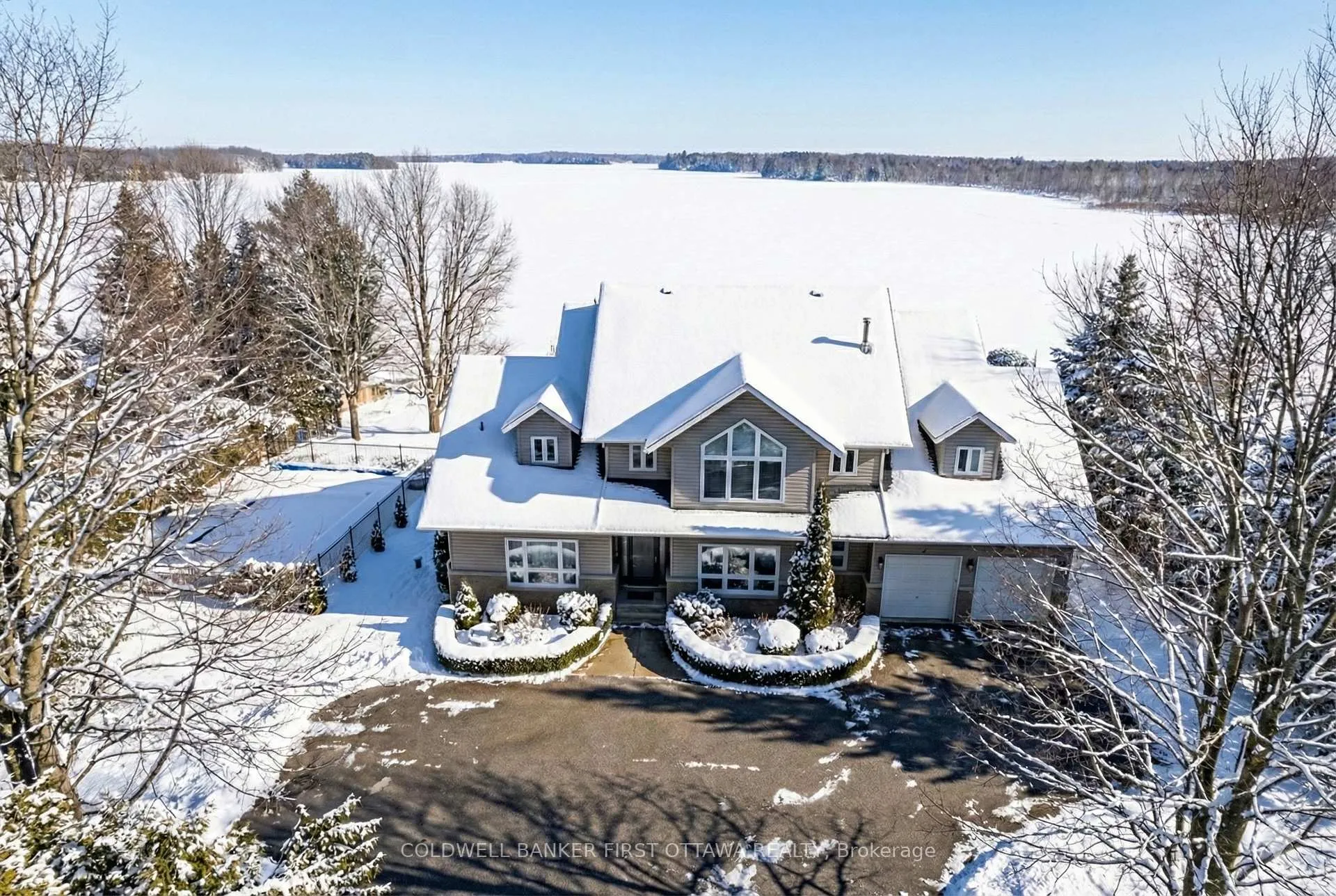 Front of 4788B Briton Houghton Bay Road