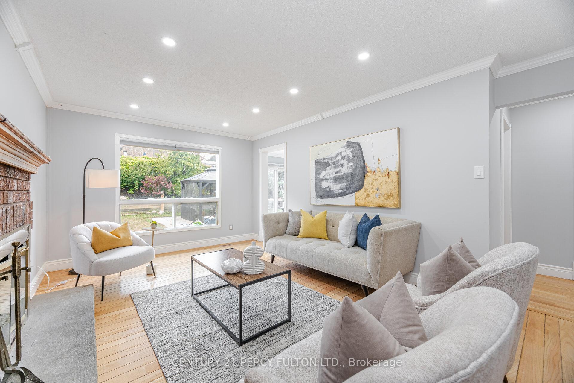 Photo 12 of 514 Lightfoot Place, Pickering, Woodlands — HOMEH