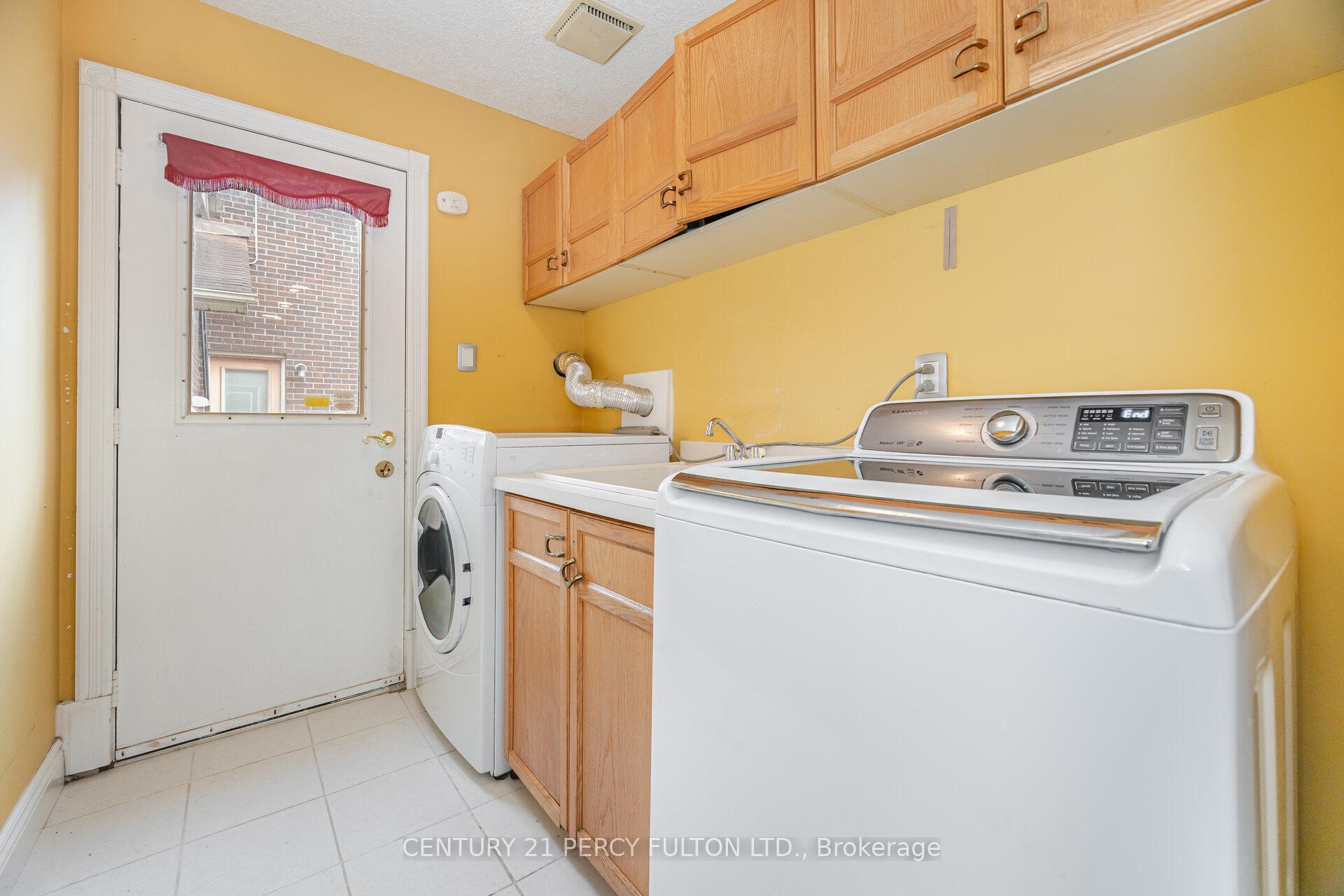 Photo 15 of 514 Lightfoot Place, Pickering, Woodlands — HOMEH