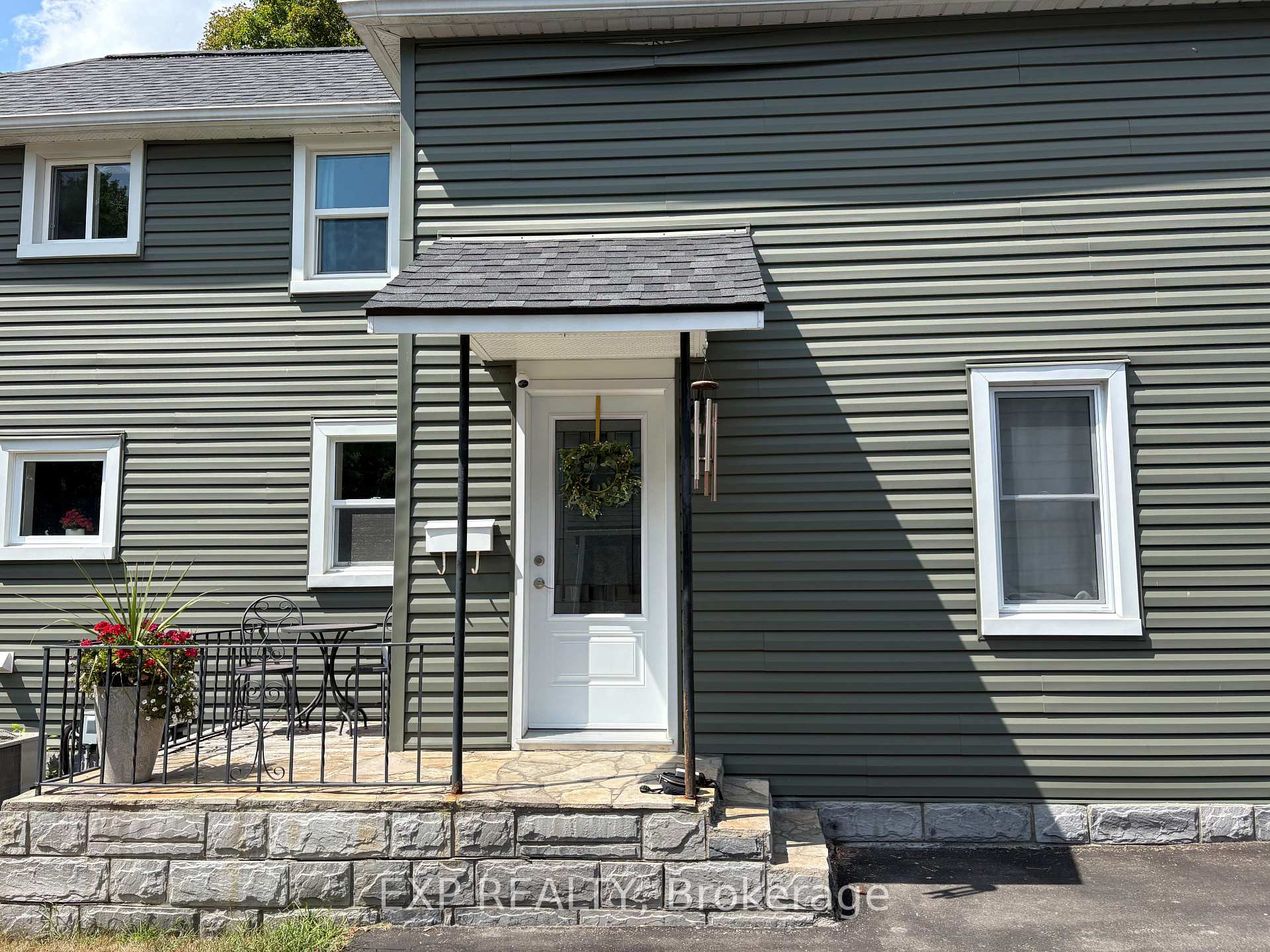 Photo 23 of 442 Coumbes Lane, Renfrew — HOMEH