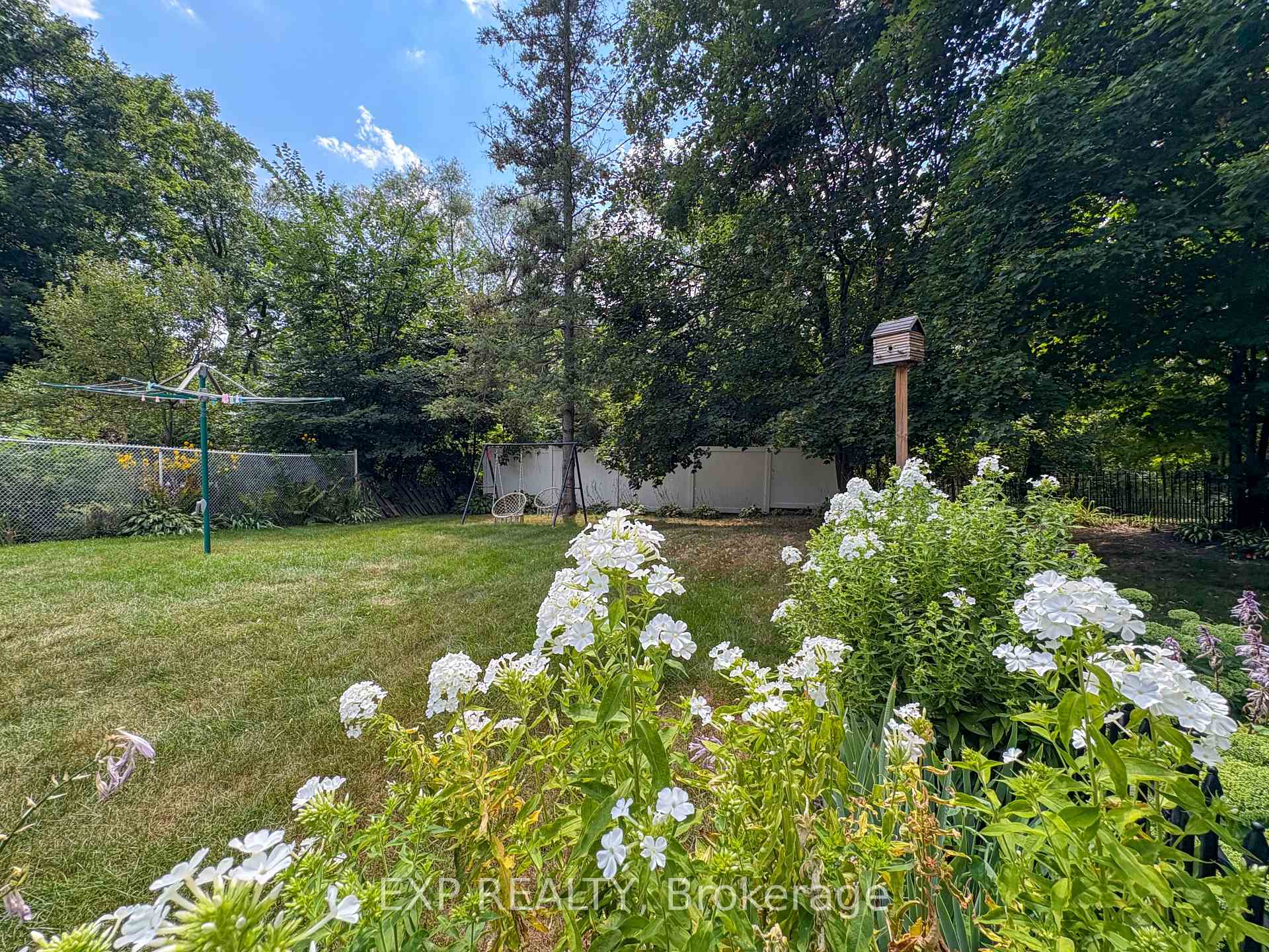 Photo 24 of 442 Coumbes Lane, Renfrew — HOMEH