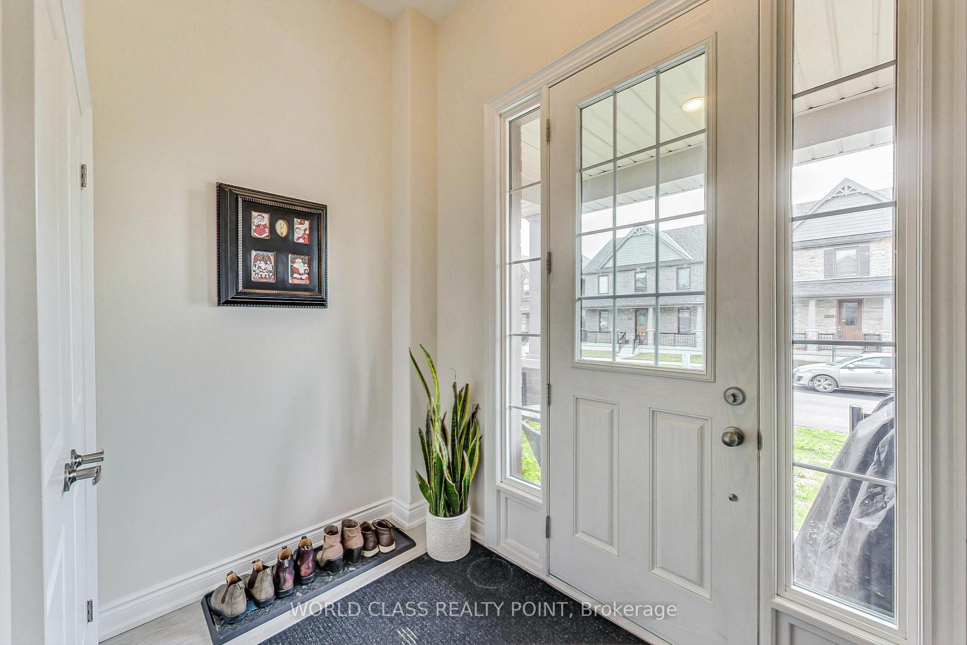 Photo 3 of 1104 Rippingale Trail W, Peterborough, Northcrest Ward 5 — HOMEH