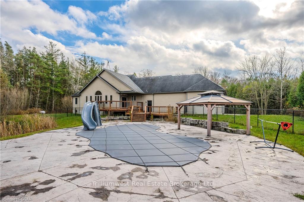 Photo 37 of 6892 Gore Road, Puslinch, Crieff/Aikensville/Killean — HOMEH