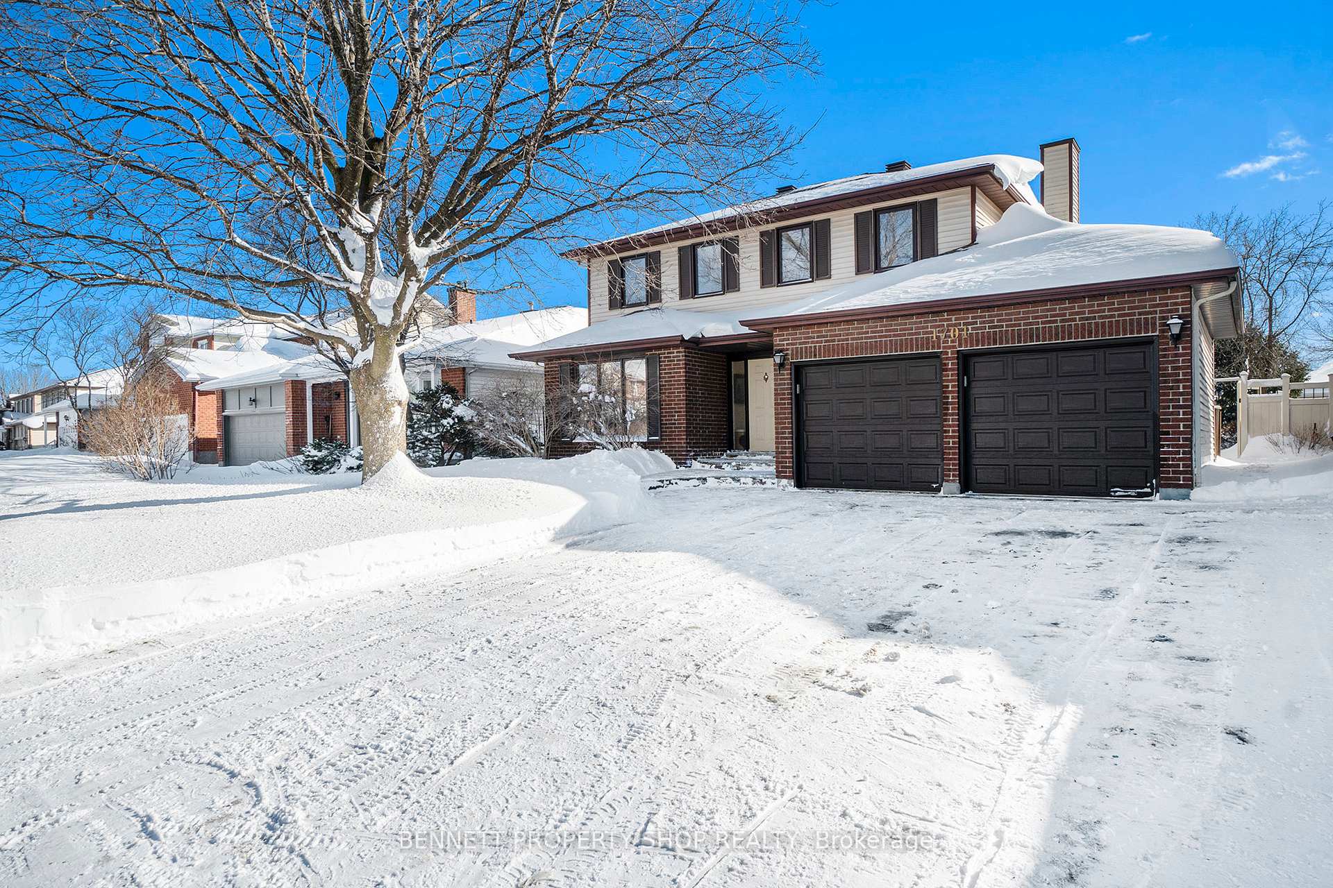 Photo 2 of 1701 Caminiti Crescent, Ottawa, Fallingbrook/Pineridge — HOMEH