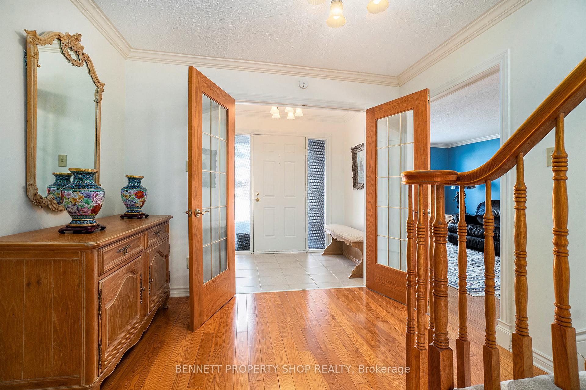 Photo 3 of 1701 Caminiti Crescent, Ottawa, Fallingbrook/Pineridge — HOMEH