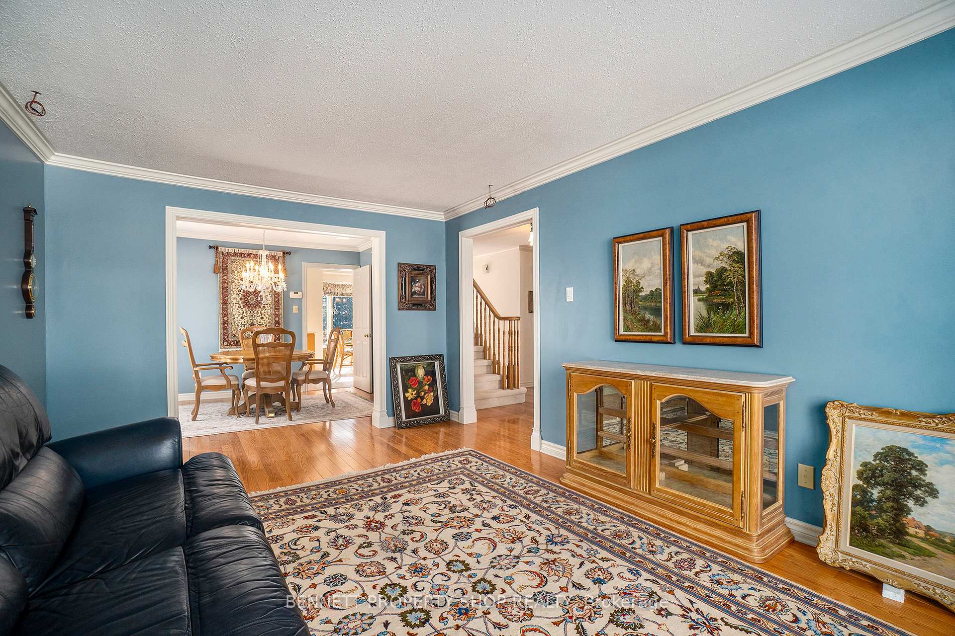 Photo 5 of 1701 Caminiti Crescent, Ottawa, Fallingbrook/Pineridge — HOMEH