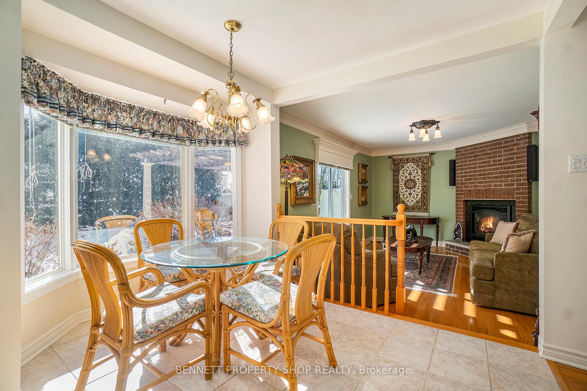 Photo 11 of 1701 Caminiti Crescent, Ottawa, Fallingbrook/Pineridge — HOMEH