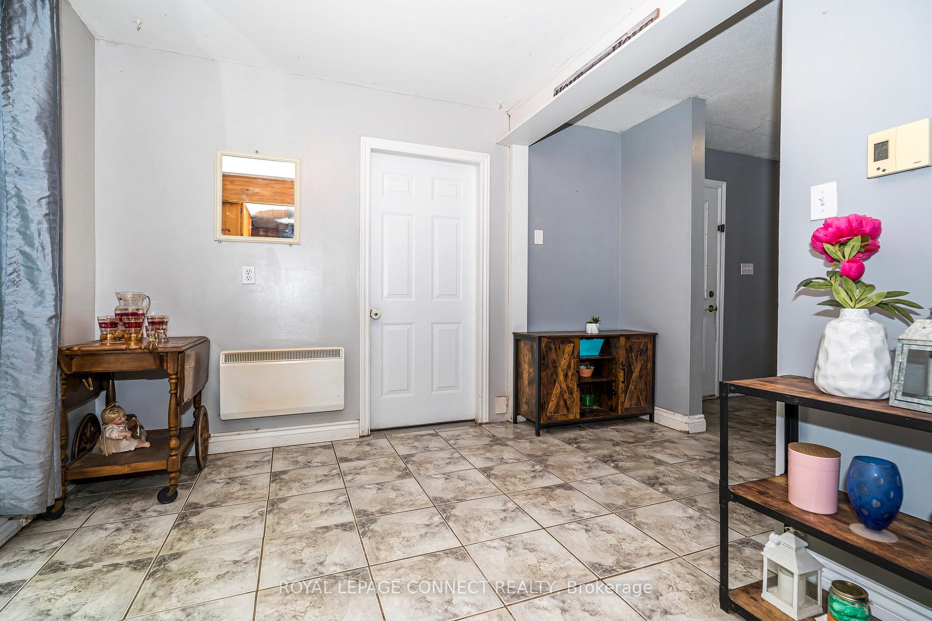 Photo 6 of 345 Killarney Court, Oshawa, Lakeview — HOMEH