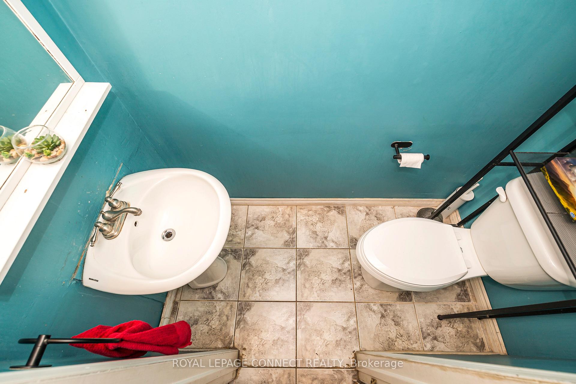 Photo 14 of 345 Killarney Court, Oshawa, Lakeview — HOMEH