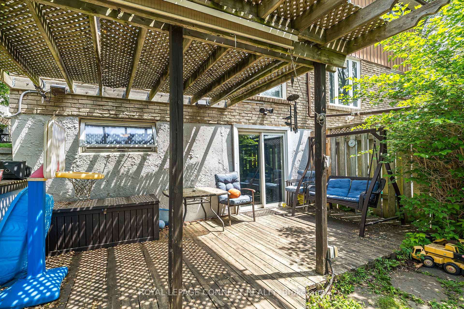 Photo 26 of 345 Killarney Court, Oshawa, Lakeview — HOMEH