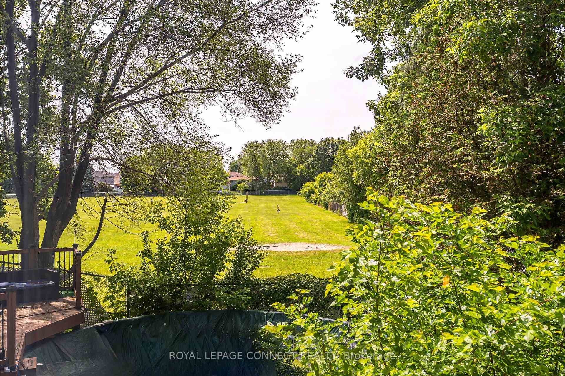 Photo 32 of 345 Killarney Court, Oshawa, Lakeview — HOMEH