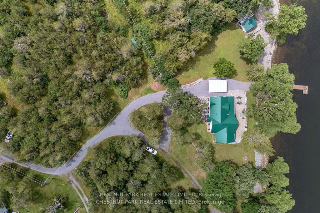 Photo 5 of 296 Green Point Lane, Prince Edward County, Sophiasburg Ward — HOMEH