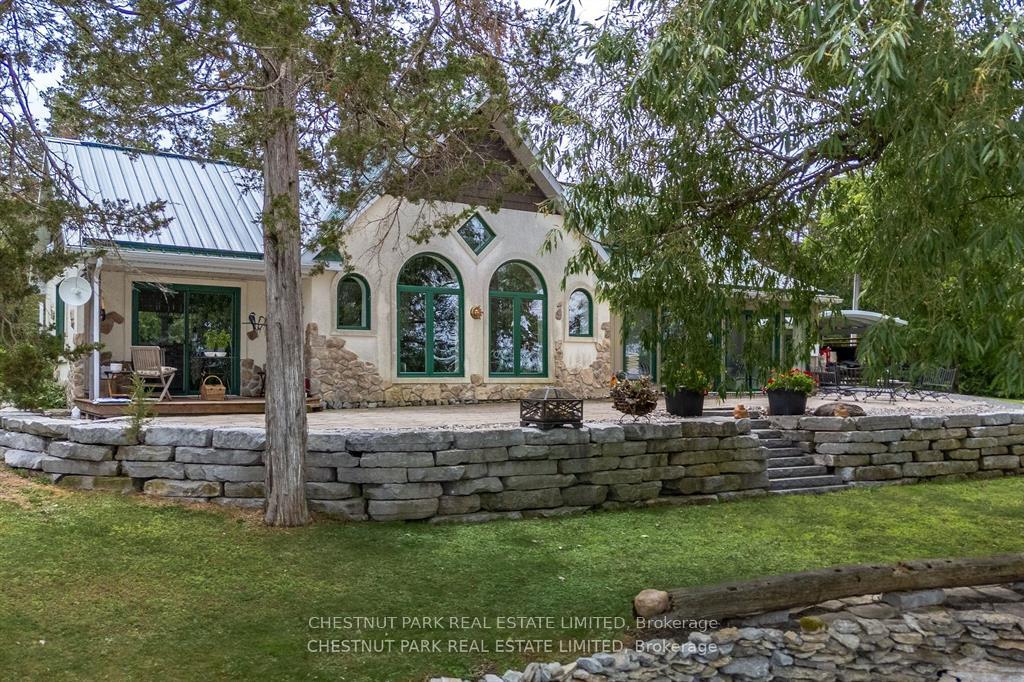 Photo 6 of 296 Green Point Lane, Prince Edward County, Sophiasburg Ward — HOMEH