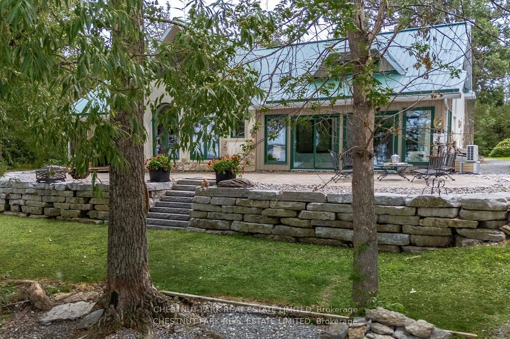 Photo 8 of 296 Green Point Lane, Prince Edward County, Sophiasburg Ward — HOMEH