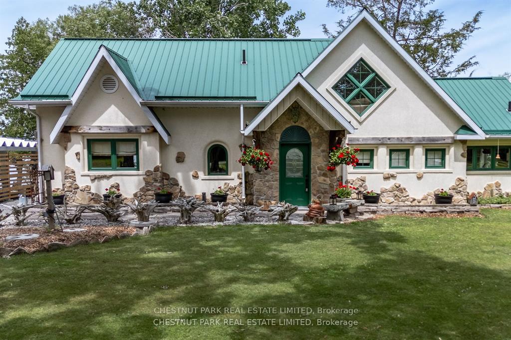 Photo 11 of 296 Green Point Lane, Prince Edward County, Sophiasburg Ward — HOMEH
