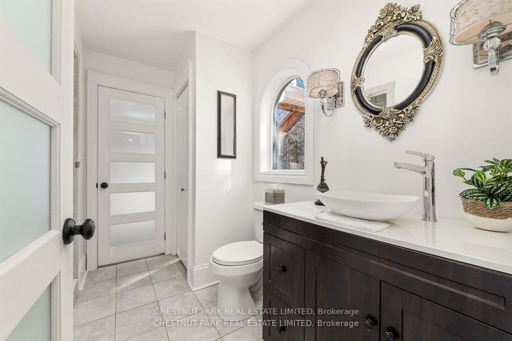 Photo 16 of 296 Green Point Lane, Prince Edward County, Sophiasburg Ward — HOMEH