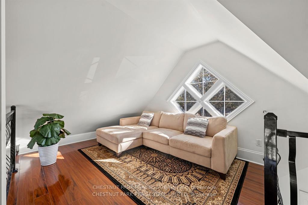 Photo 32 of 296 Green Point Lane, Prince Edward County, Sophiasburg Ward — HOMEH
